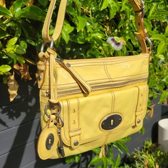 Vintge Y2K Yellow Fossil Maddox Shoulder/ Crossbody Bag - Picture 9 of 9